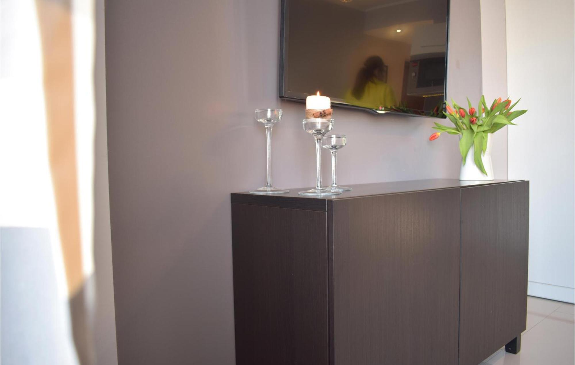 Nice Apartment In Darlowko With Wifi Exterior foto
