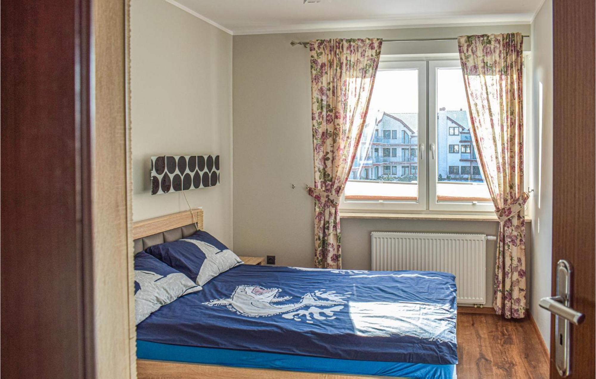 Nice Apartment In Darlowko With Wifi Exterior foto